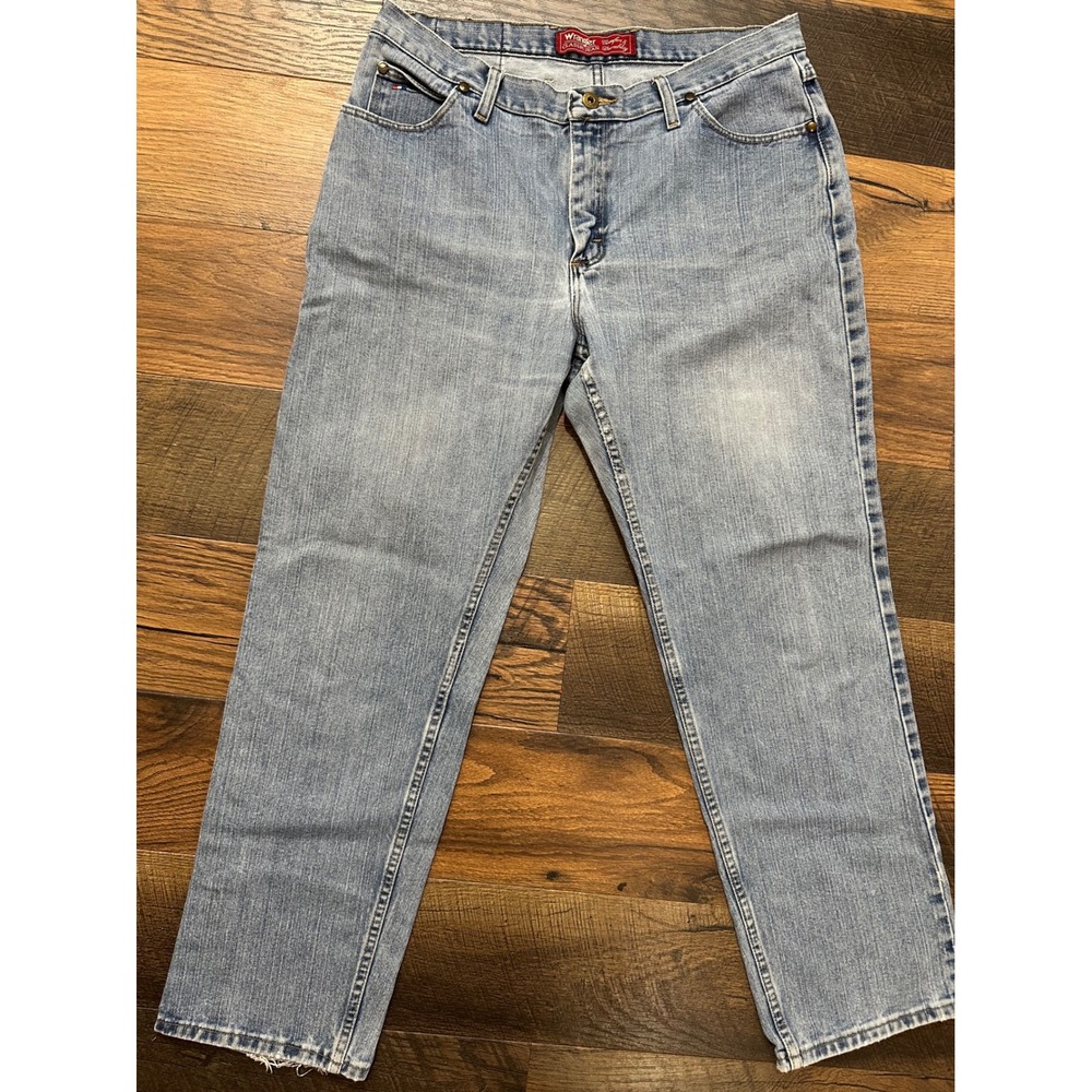 Wrangler Classic Jeans Mens 33x29 Light Wash Straight Leg Relaxed Fit Y2K Denim‎